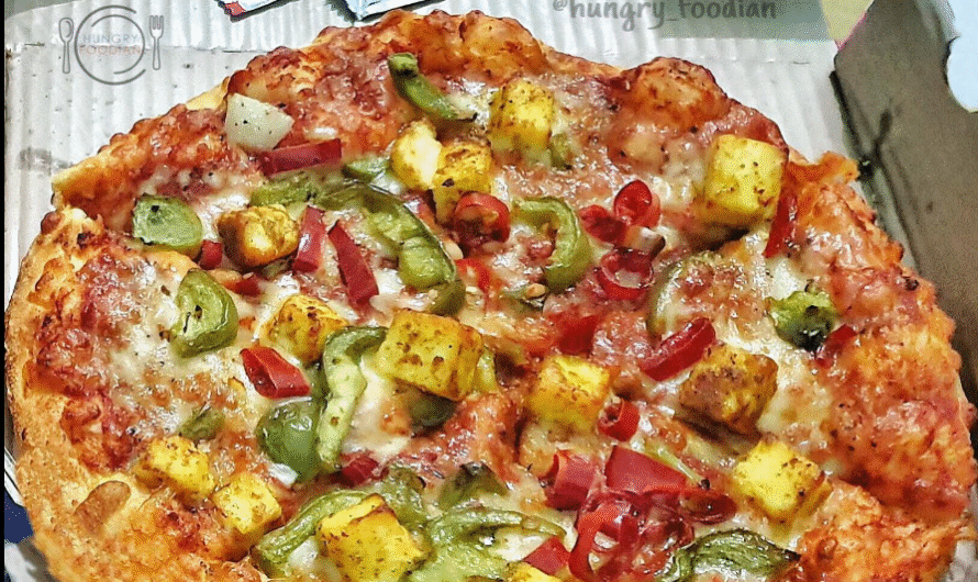 🍕 How is Pizza Made? From Dough to Delicious!